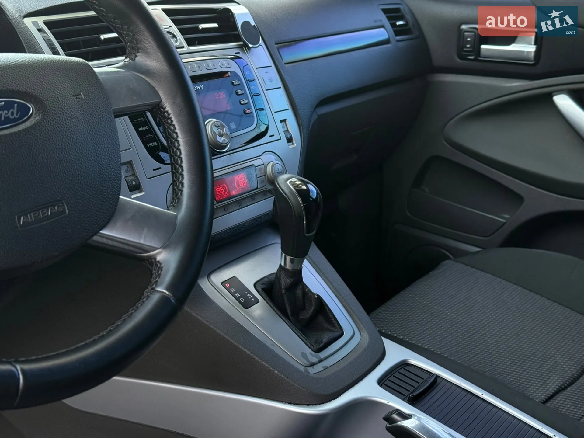 2011 Ford Kuga - мініатюра 19