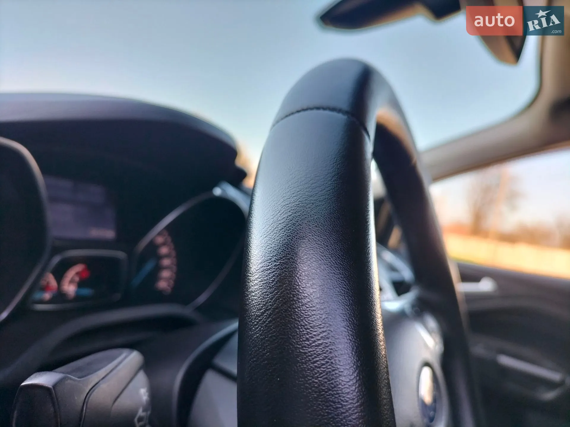 2015 Ford Kuga - мініатюра 19