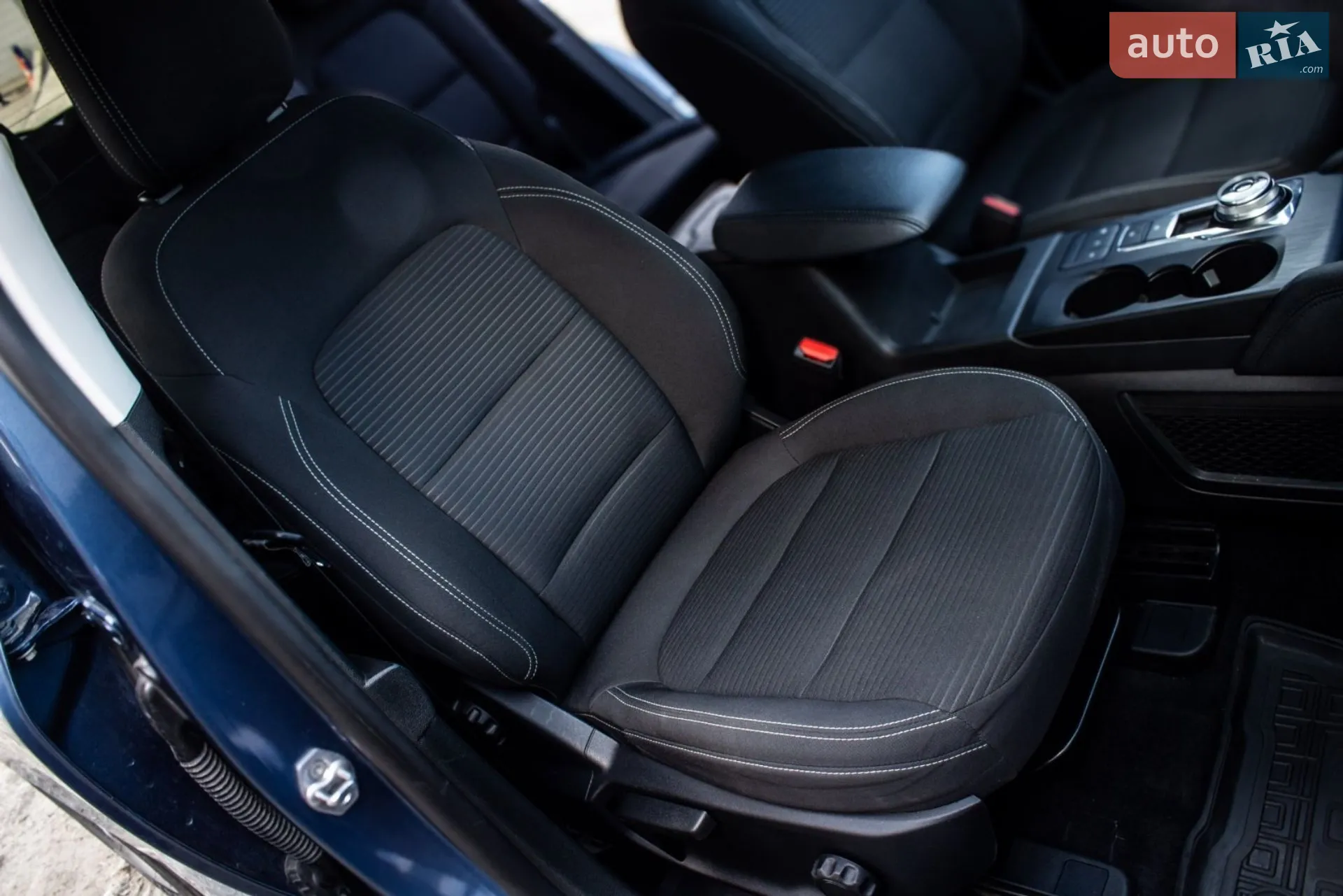 2020 Ford Kuga - мініатюра 9