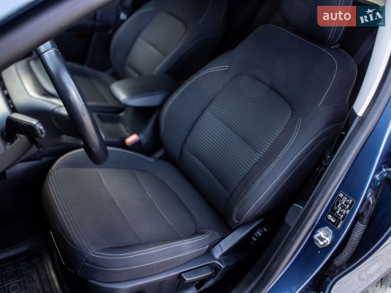 Внедорожник / Кроссовер Ford Kuga 2020 в Львове