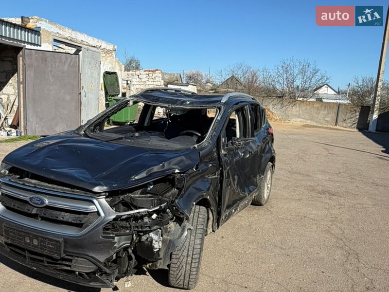 Позашляховик / Кросовер Ford Kuga 2019 в Снігурівці