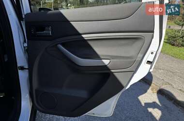 Позашляховик / Кросовер Ford Kuga 2012 в Києві