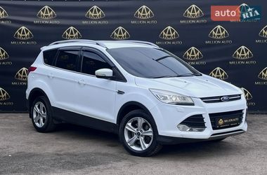 Внедорожник / Кроссовер Ford Kuga 2013 в Киеве