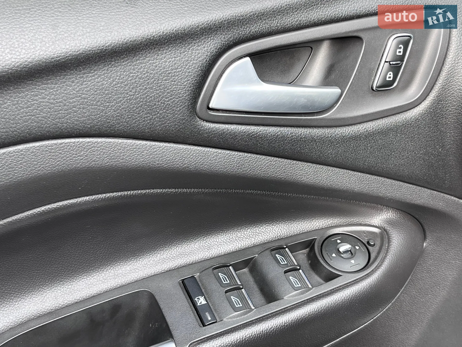 2013 Ford Kuga - мініатюра 18