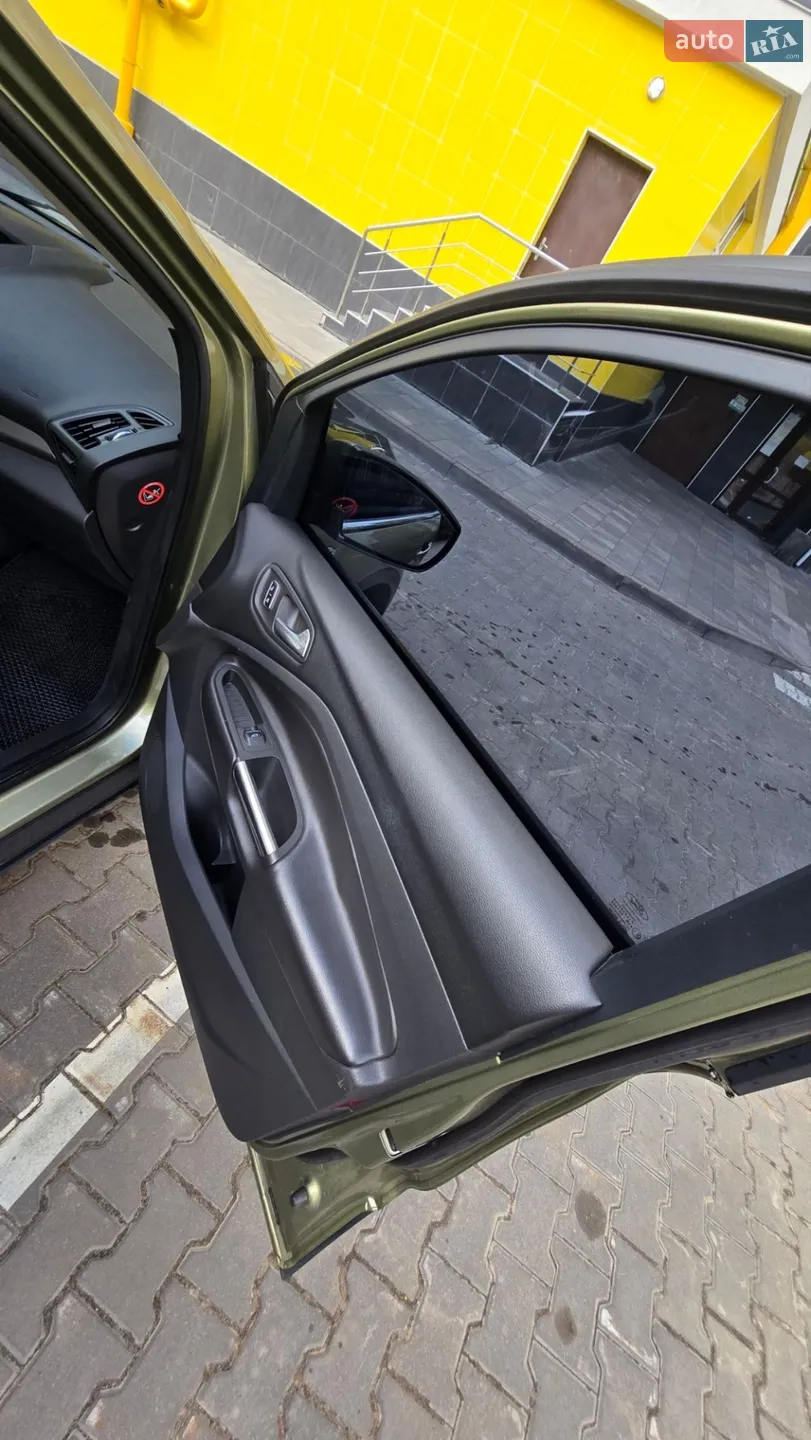 2013 Ford Kuga - мініатюра 28