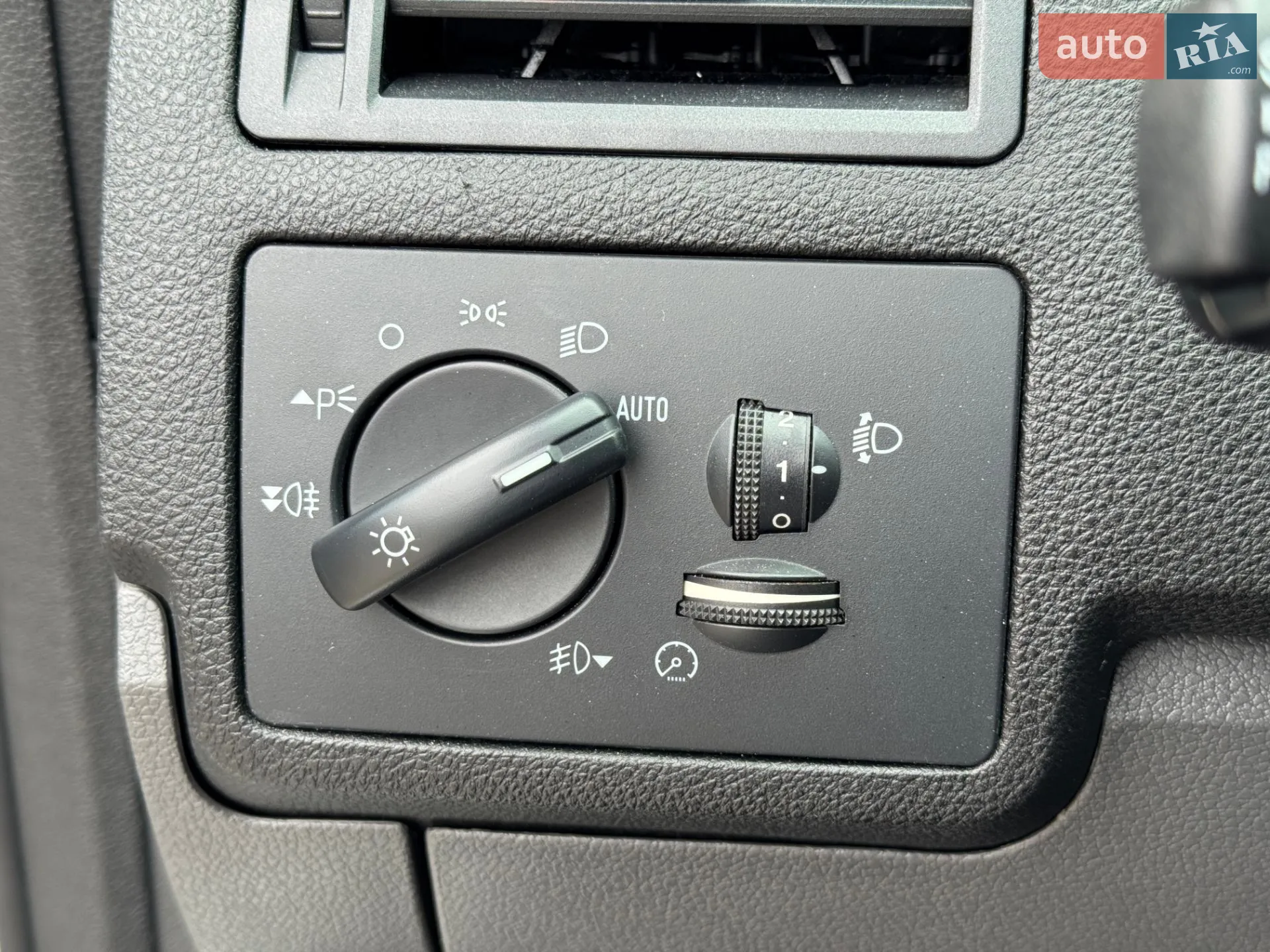 2010 Ford Kuga - мініатюра 41