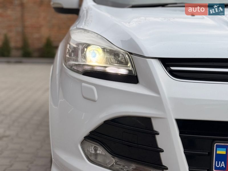 Позашляховик / Кросовер Ford Kuga 2014 в Дубні