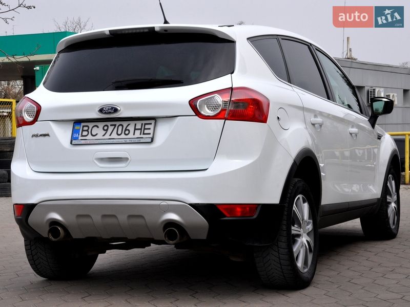 Позашляховик / Кросовер Ford Kuga 2011 в Львові