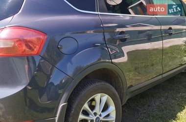 Позашляховик / Кросовер Ford Kuga 2012 в Шептицькому