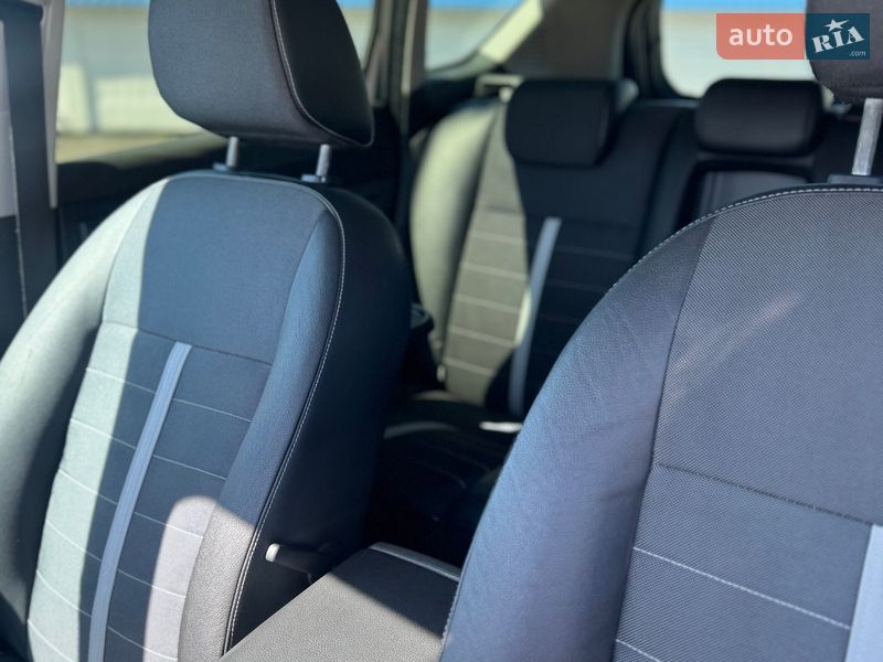 Внедорожник / Кроссовер Ford Kuga 2008 в Радивилове фото 3 Внедорожник / Кроссовер Ford Kuga 2008 в Радивилове