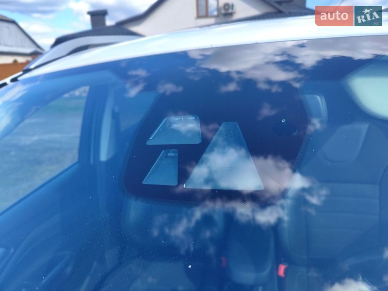 Позашляховик / Кросовер Ford Kuga 2016 в Ковелі