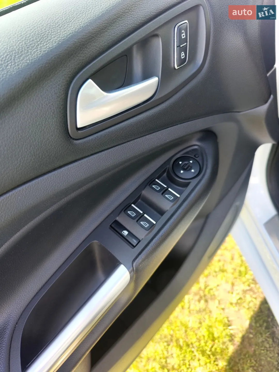 2016 Ford Kuga - мініатюра 24