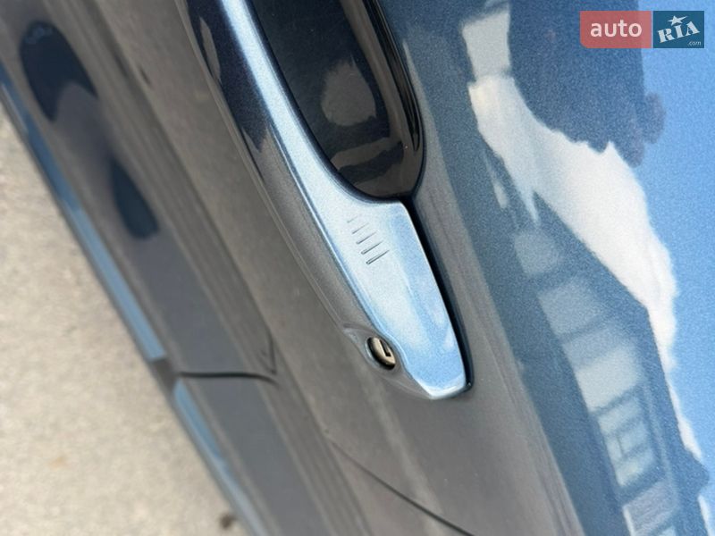 Позашляховик / Кросовер Ford Kuga 2022 в Києві