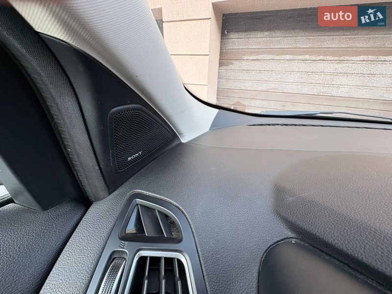 Позашляховик / Кросовер Ford Kuga 2017 в Львові