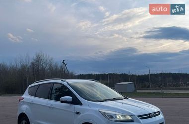 Внедорожник / Кроссовер Ford Kuga 2015 в Житомире