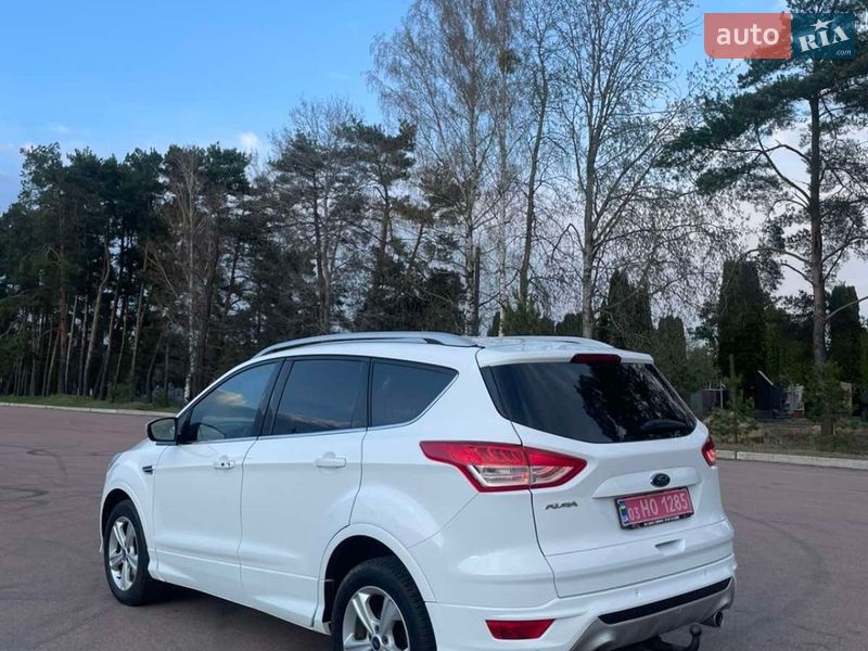 Позашляховик / Кросовер Ford Kuga 2015 в Житомирі