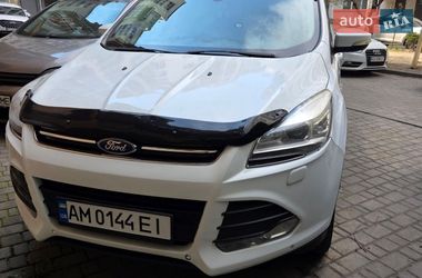 Внедорожник / Кроссовер Ford Kuga 2015 в Ивано-Франковске