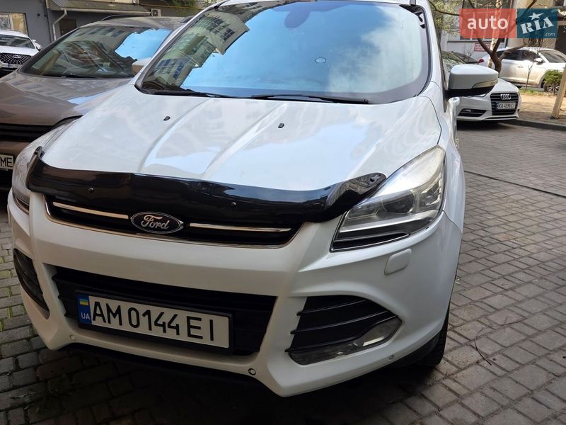 Ford Kuga 2015