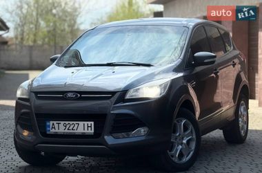 Внедорожник / Кроссовер Ford Kuga 2014 в Ивано-Франковске