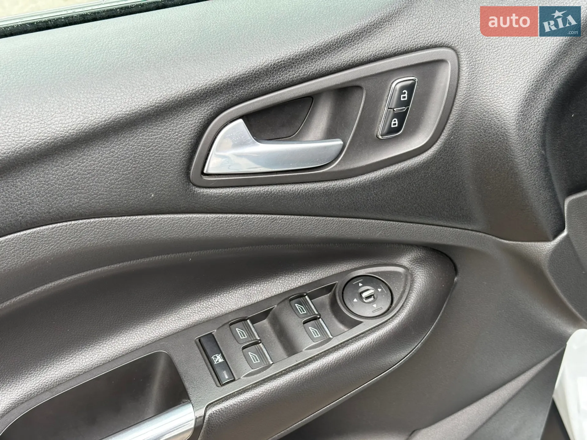 2013 Ford Kuga - мініатюра 26