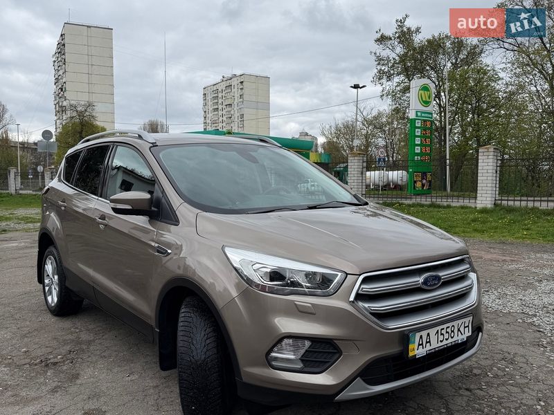 Ford Kuga 2019