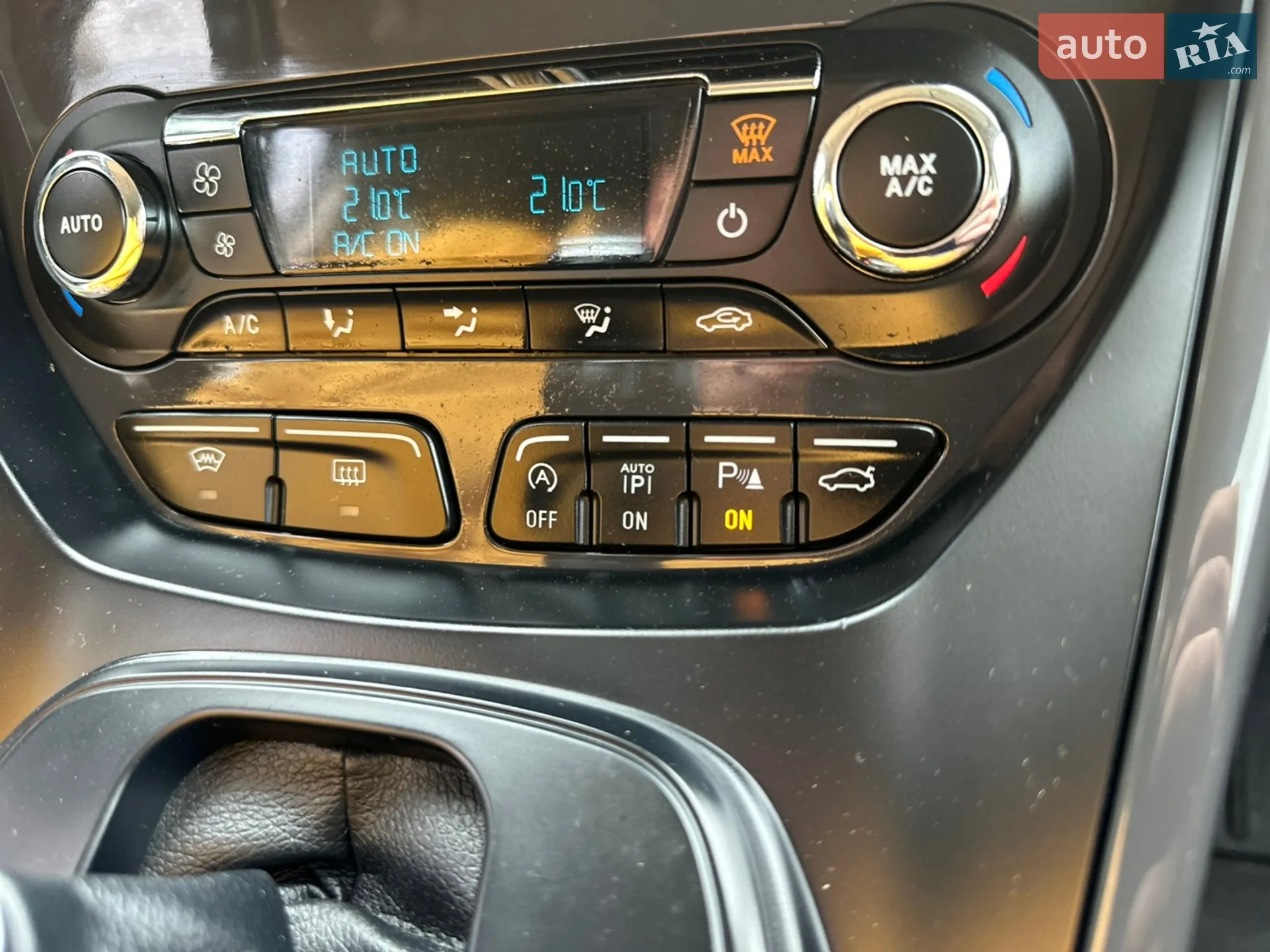 2015 Ford Kuga - мініатюра 18