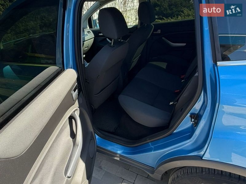 Внедорожник / Кроссовер Ford Kuga 2010 в Киеве