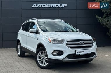 Внедорожник / Кроссовер Ford Kuga 2016 в Одессе