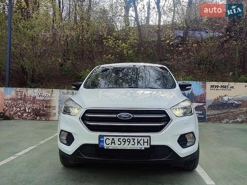 Ford Kuga 2017