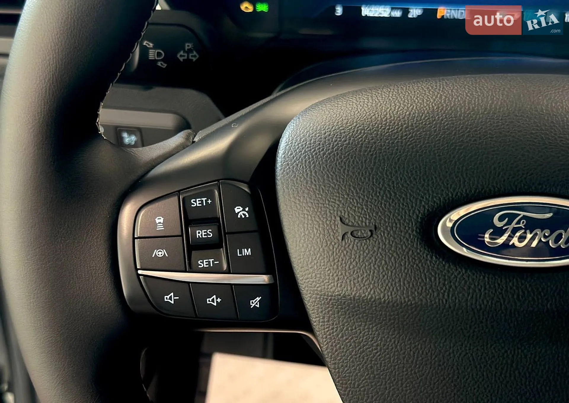 2020 Ford Kuga - мініатюра 21