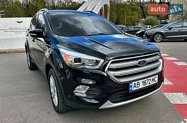 Внедорожник / Кроссовер Ford Kuga 2017 в Виннице