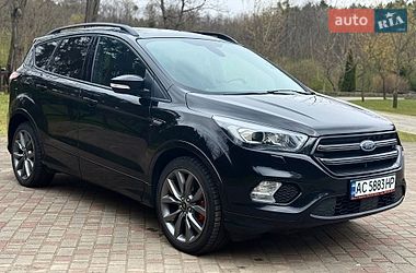 Позашляховик / Кросовер Ford Kuga 2019 в Славуті