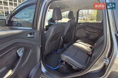 Внедорожник / Кроссовер Ford Kuga 2019 в Миргороде