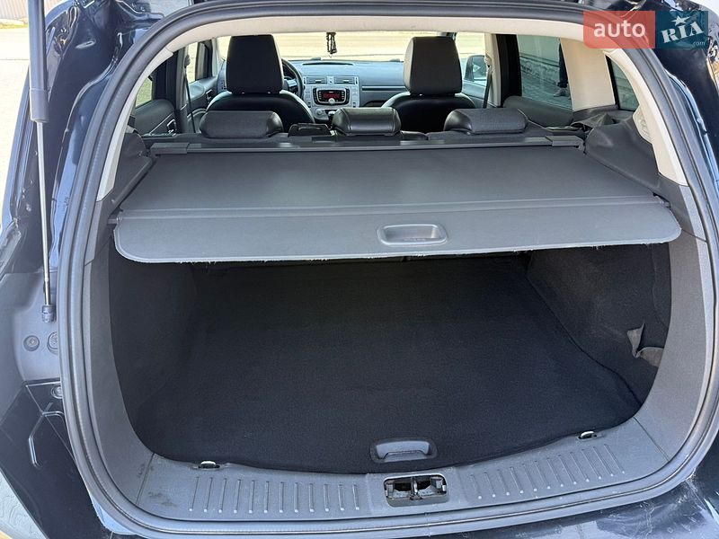 Позашляховик / Кросовер Ford Kuga 2012 в Львові