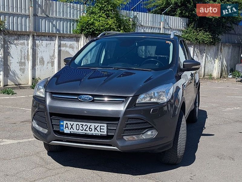 Позашляховик / Кросовер Ford Kuga 2016 в Турці