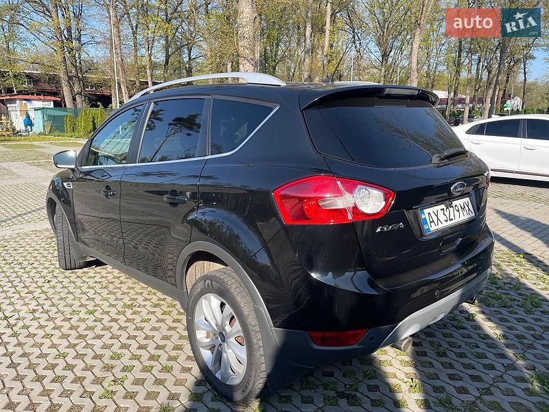 Внедорожник / Кроссовер Ford Kuga 2012 в Харькове