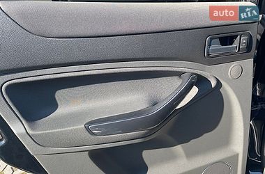 Внедорожник / Кроссовер Ford Kuga 2012 в Харькове