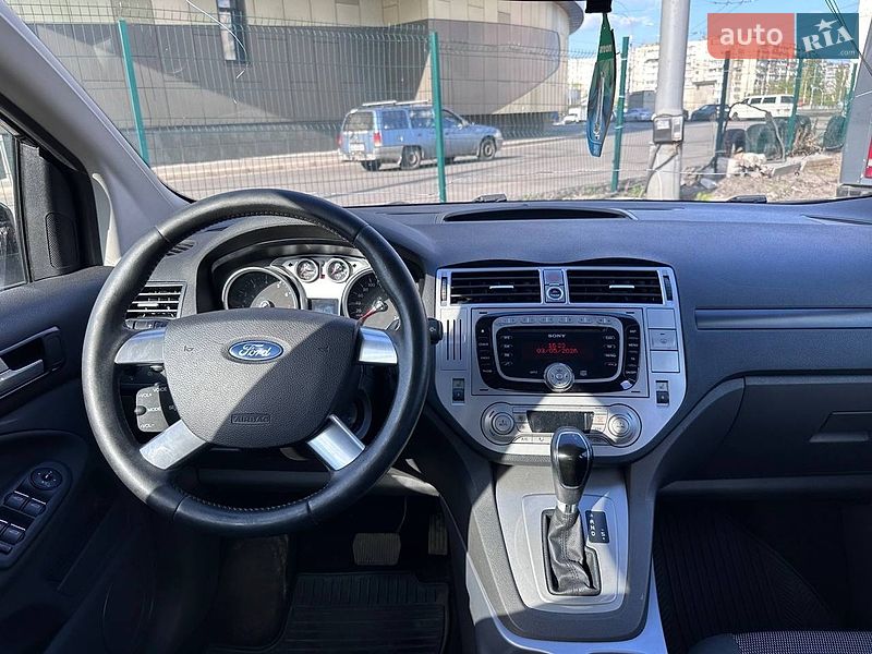 Позашляховик / Кросовер Ford Kuga 2010 в Києві
