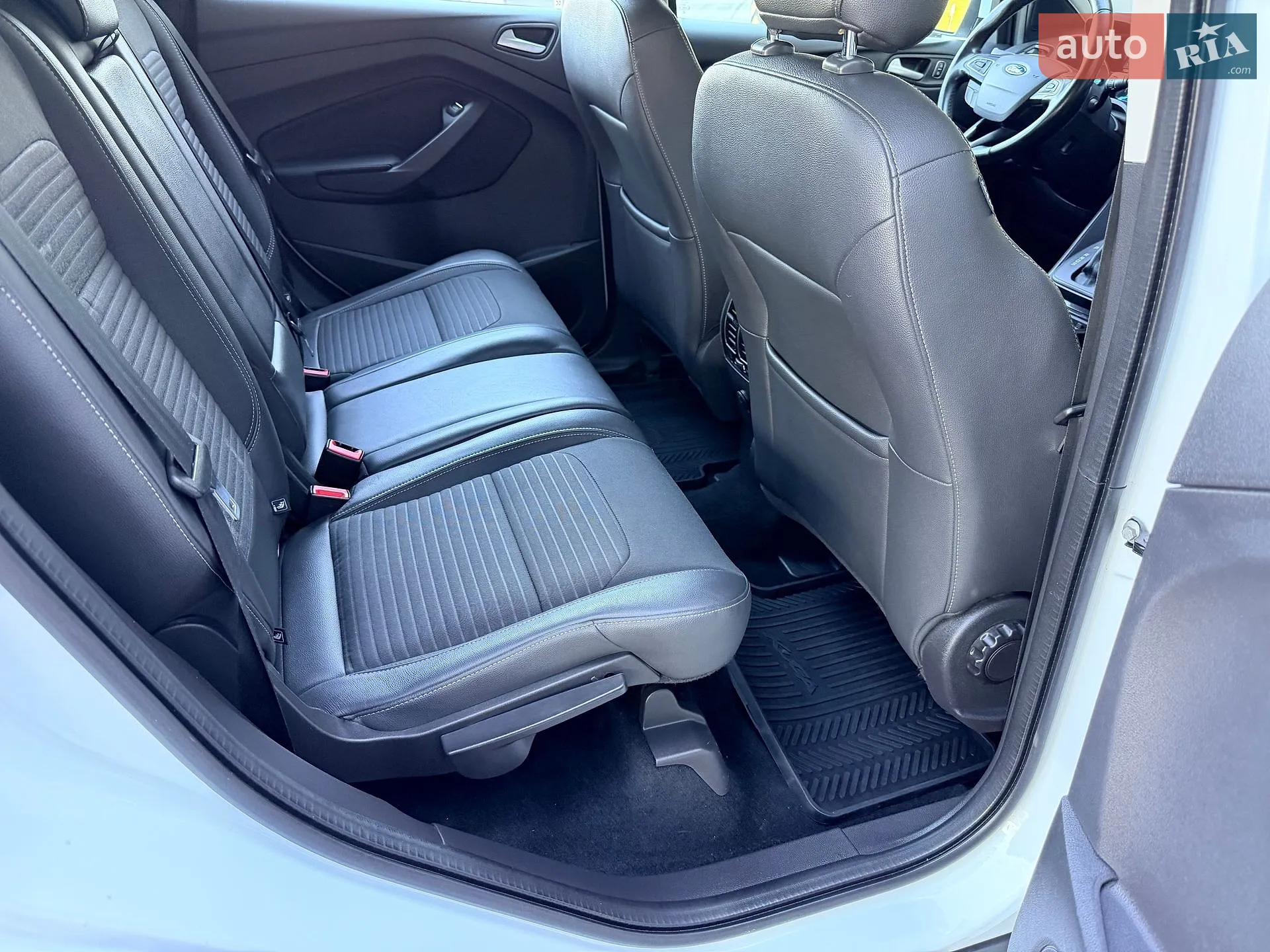 2019 Ford Kuga - мініатюра 100
