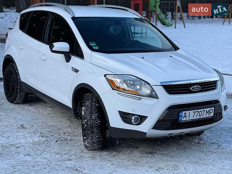 Позашляховик / Кросовер Ford Kuga 2011 в Богуславі