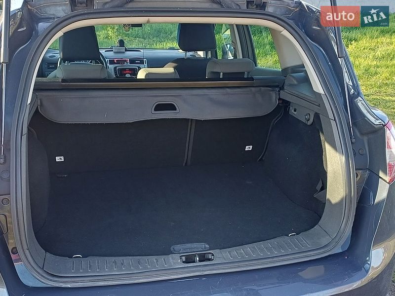 Внедорожник / Кроссовер Ford Kuga 2011 в Киеве