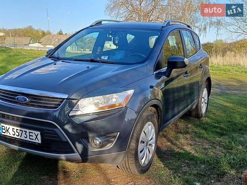 Ford Kuga 2011