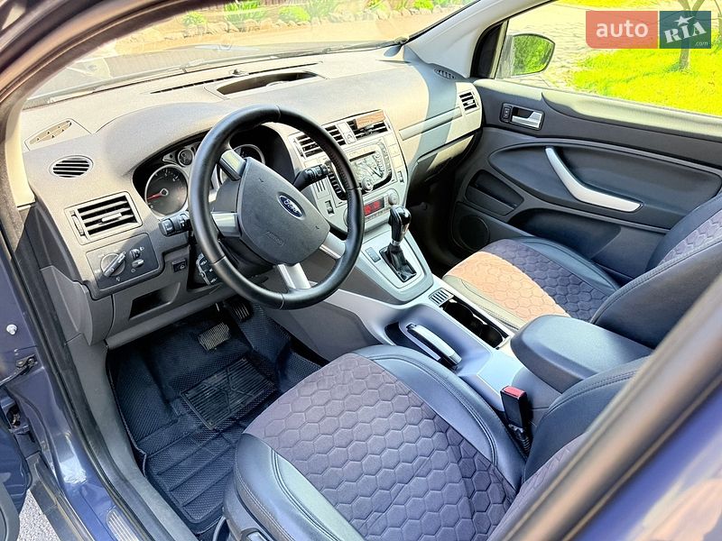 Внедорожник / Кроссовер Ford Kuga 2011 в Харькове