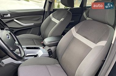 Внедорожник / Кроссовер Ford Kuga 2012 в Виннице