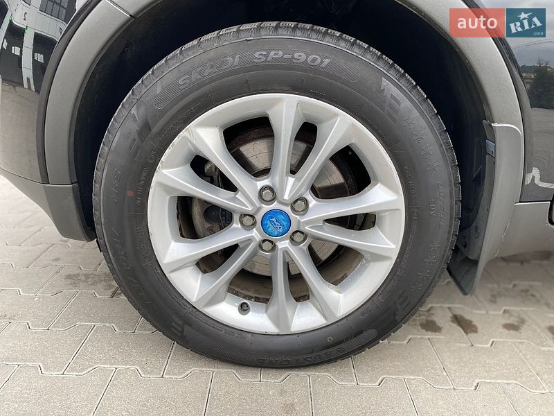 Внедорожник / Кроссовер Ford Kuga 2012 в Виннице