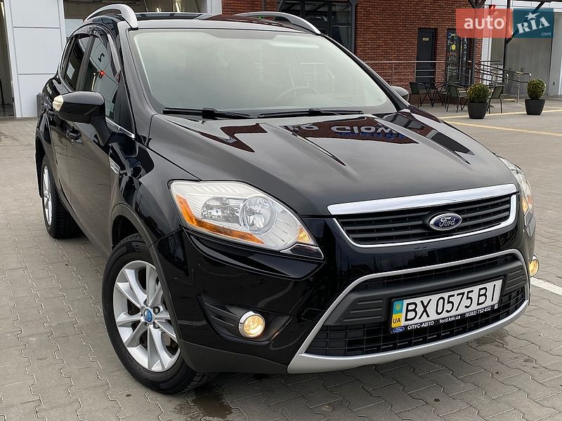 Внедорожник / Кроссовер Ford Kuga 2012 в Виннице