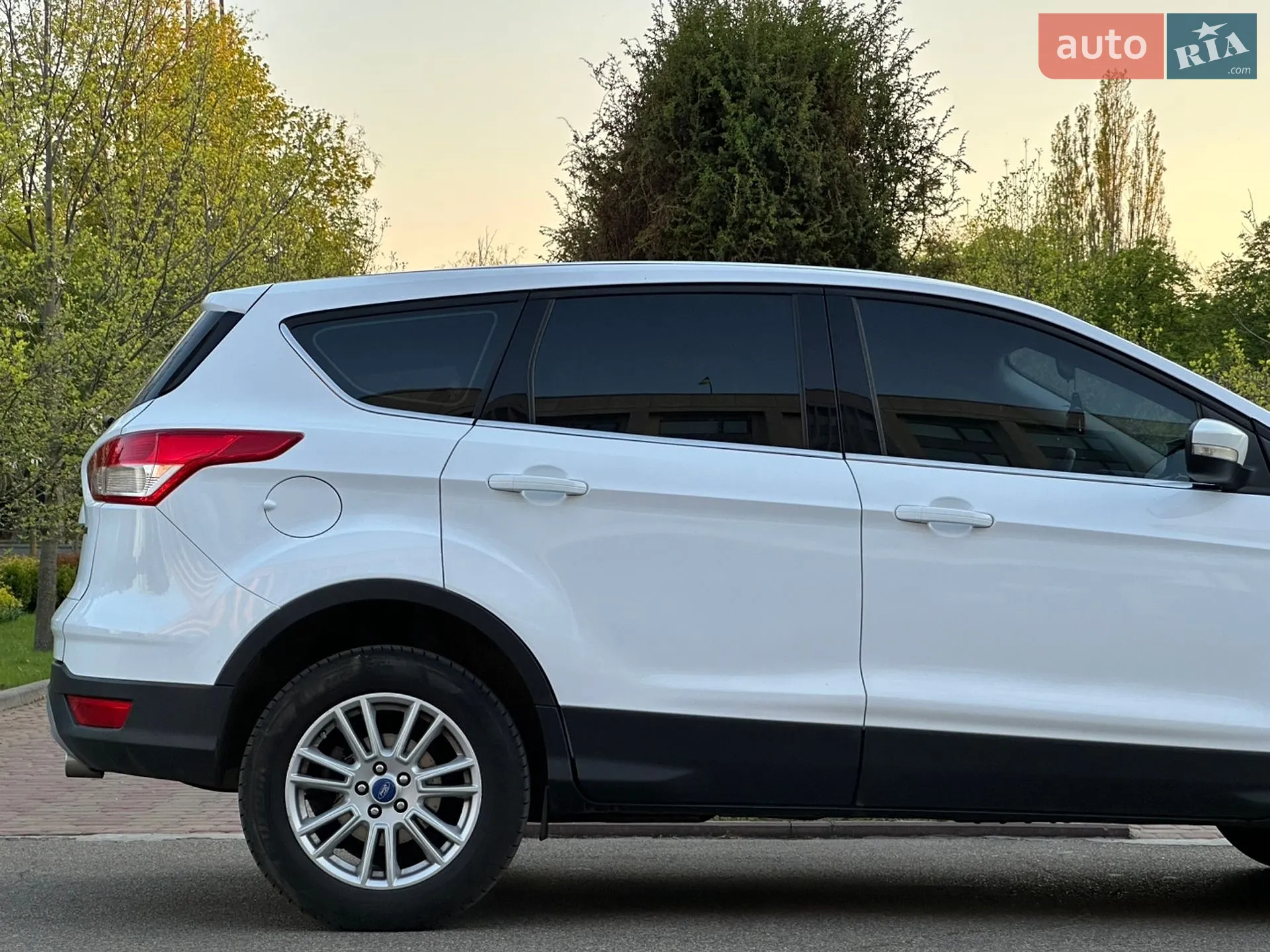 2015 Ford Kuga - мініатюра 6