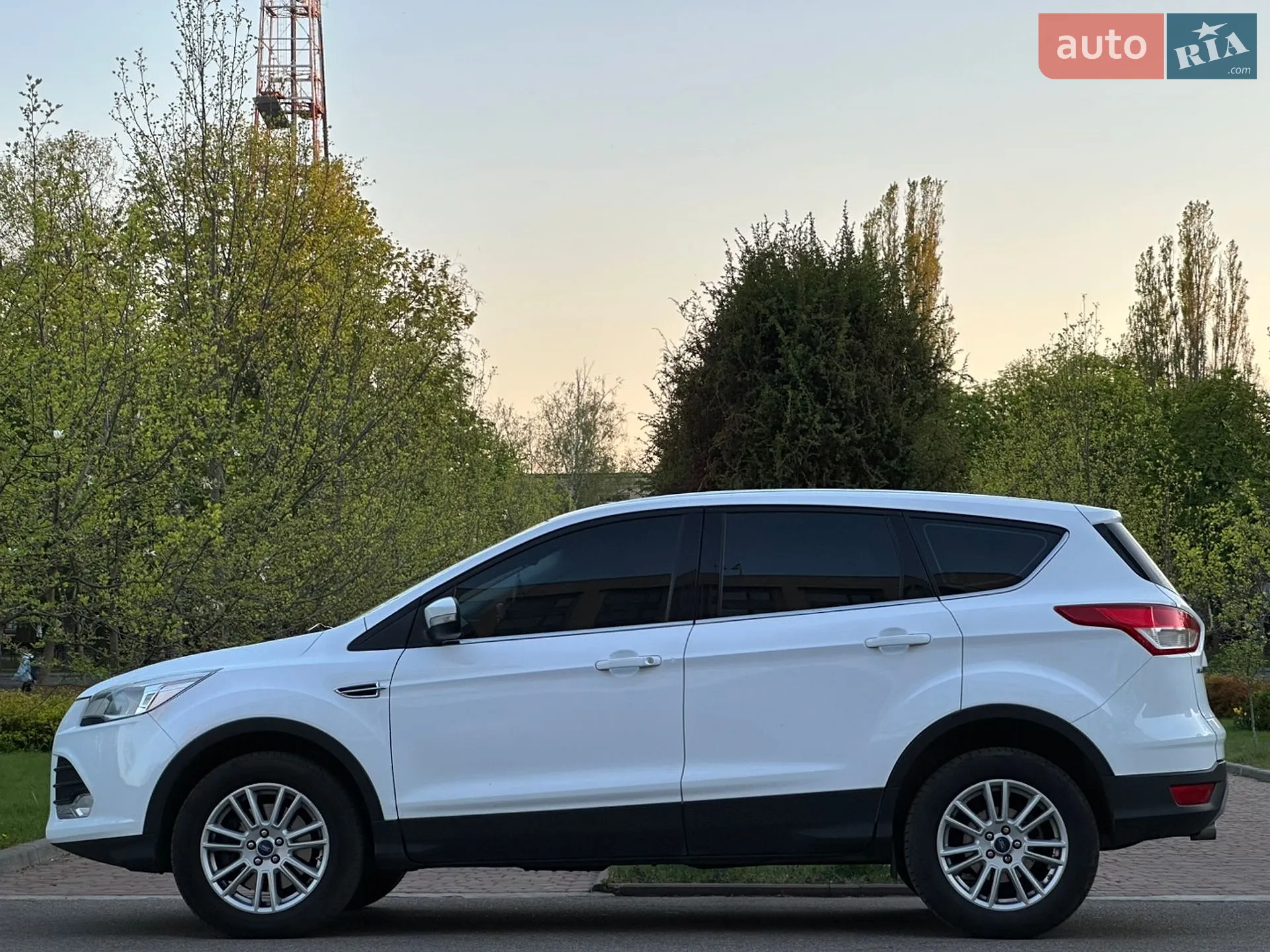 2015 Ford Kuga - мініатюра 10