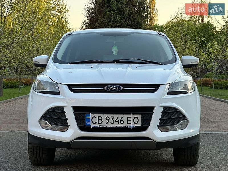 Позашляховик / Кросовер Ford Kuga 2015 в Чернігові