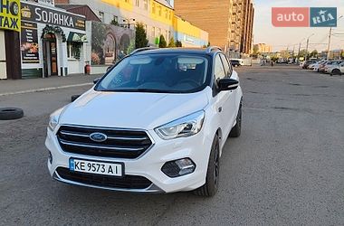Внедорожник / Кроссовер Ford Kuga 2019 в Полтаве